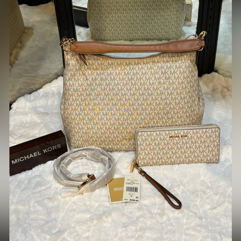 Michael Kors Cream and Tan Women's Bag Set